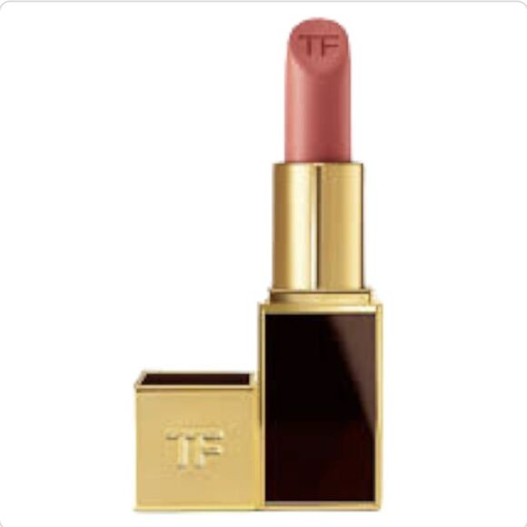 Tom Ford Lipstick in Twist of Fate (Nude Pink) - Picture 4 of 16
